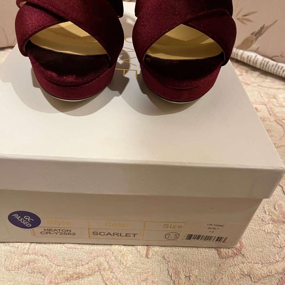 RAYE shoes - Picture 3 of 5